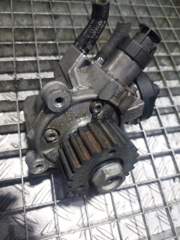 Pompa de inalta presiune Skoda Volkswagen Audi 2.0 TDI cod 0445010538/04L130755E