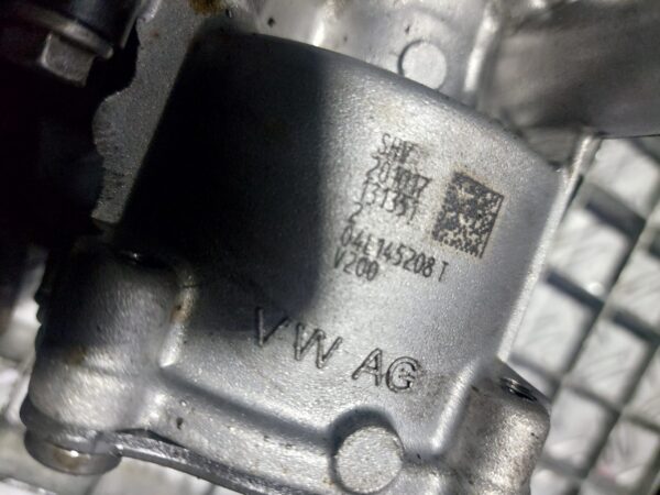 Pompa ulei Volkswagen Seat Audi 2.0 cod 04L145208T