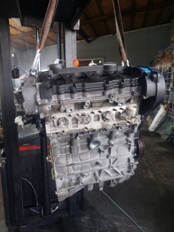 Motor fara anexe Volkswagen Audi Skoda 2.0 FSI cod BVY