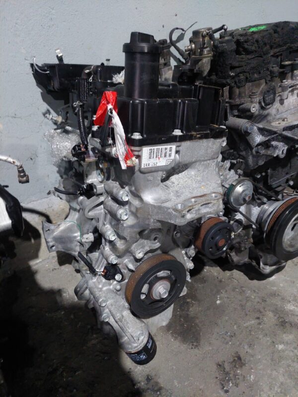 Motor fara anexe Peugeot Citroen Toyota 1.0 VVT-i cod motor CFB 1KRB52