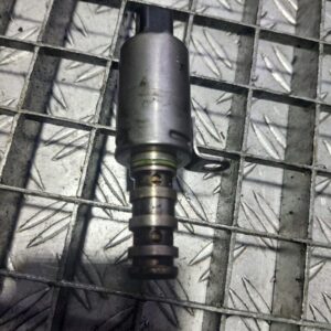 20250325_181616-rotated-1.jpg Senzor solenoid Peugeot Citroen 1.6 benzina 156 cai cod 760429280-03