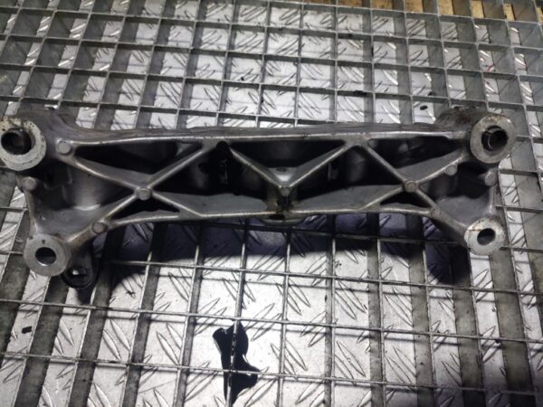 Suport motor Peugeot Citroen 1.6 benzina 156 cai cod 9655923080