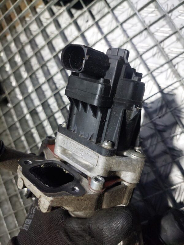 EGR cu racitor gaze Opel Insignia Astra 2.0 cdti cod motor a20dth