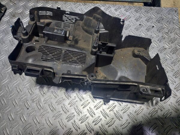 Carcasa Suport ecu Peugeot 508 1.6 hdi cod 9687677280