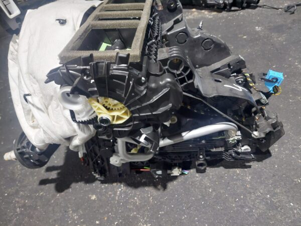 20250327_191600-scaled-1.jpg Aeroterma completa Peugeot 508 1.6 hdi cod 9688246480
