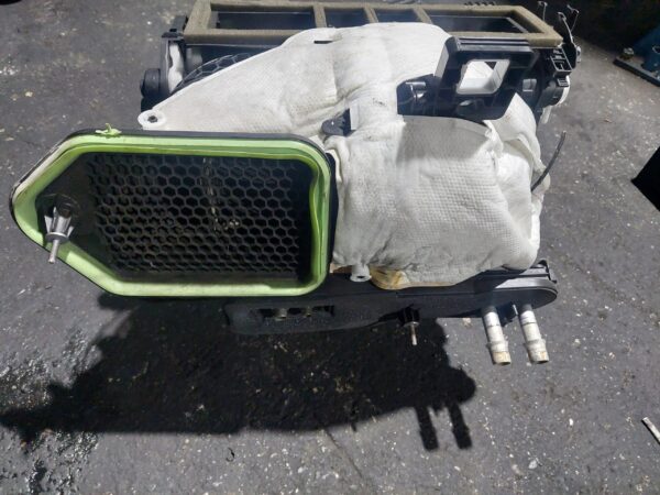20250327_191609-scaled-1.jpg Aeroterma completa Peugeot 508 1.6 hdi cod 9688246480