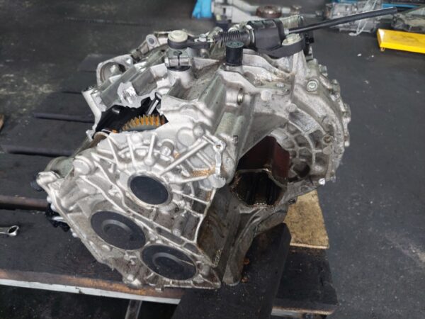 Megatronic Volkswagen Audi Skoda cod 0GC325025E 0GC927711H DQ381