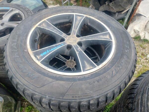 Set jante aliaj Land Rover Freelander 2 cu cauciucuri M+S foarte bune 17 Inch