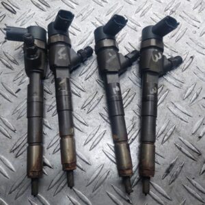 Injector Alfa Romeo Fiat Doblo Jeep 1.6 M-jet cod 0445110524
