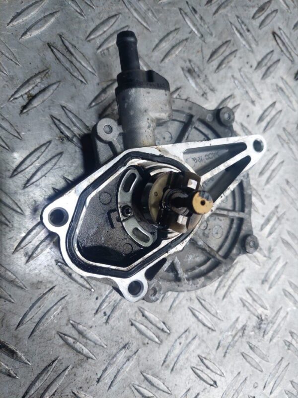 Pompa vacuum Hyundai Kia 1.7 CRDI D4FD cod 28810-2A500