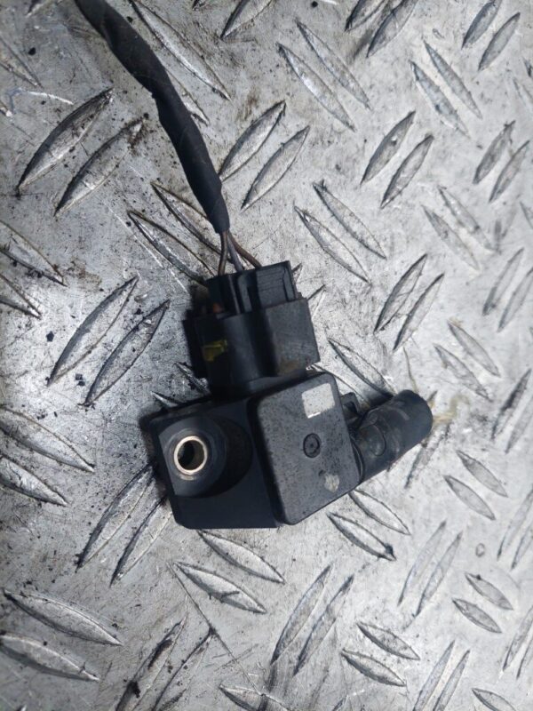Senzor presiune 1.7 crdi d4fd Kia Hyundai cod 39210-2a800