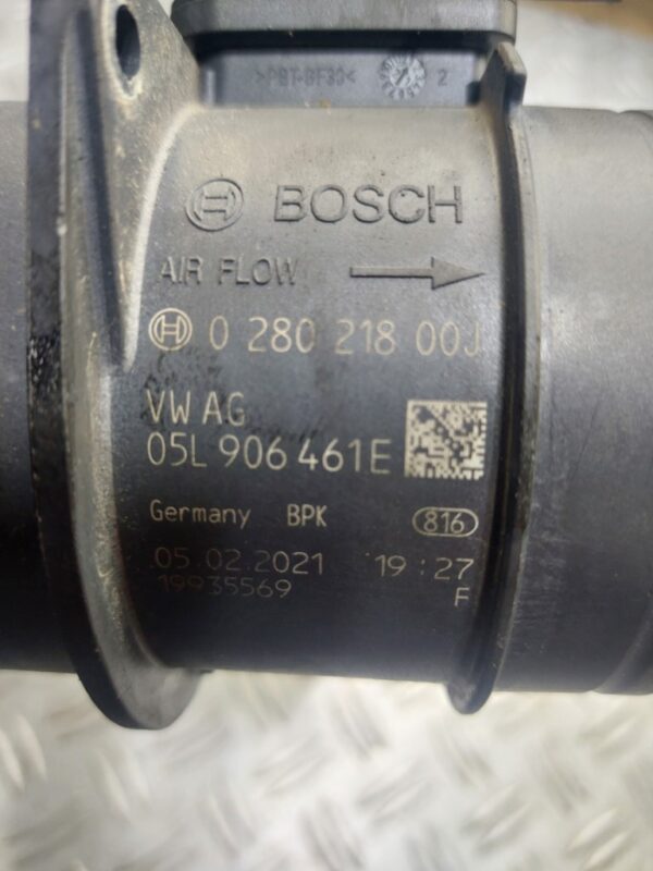Debitmetru aer Volkswagen Skoda Audi Seat 2.0 Tdi cod 05L906461E 028021800J