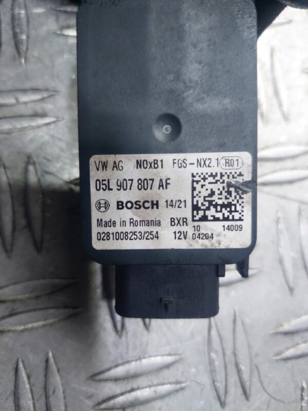 Senzor Nox Volkswagen Skoda Audi Seat 2.0 Tdi cod 05L907807AF 0281008253