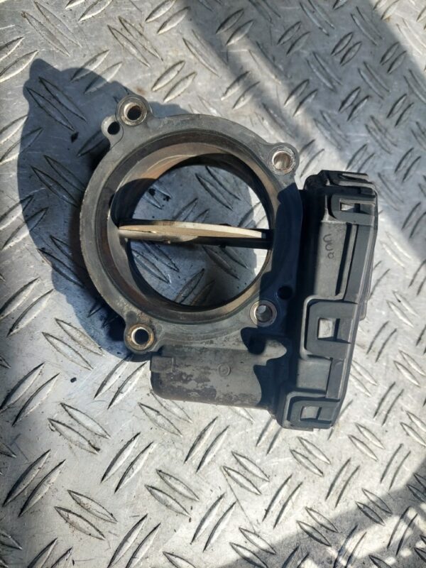 Clapeta acceleratie Mercedes Benz CLA A-Class GLA B-Class cod A6510900470