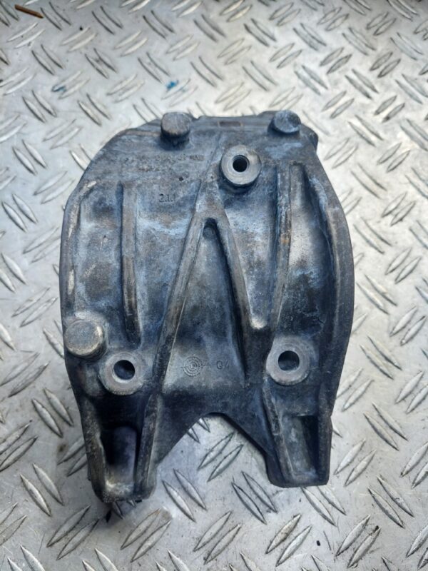 Suport planetara intermediara Mercedes Benz CLA A-Class GLA B-Class cod A6512200131