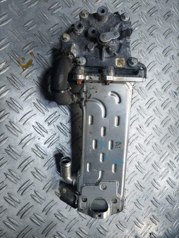 Racitor gaze Mercedes Benz CLA A-Class GLA B-Class cod A6511400675