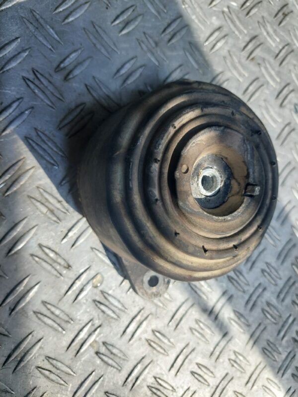 Suport motor tampon Mercedes C-Class W204 3.0 CDI cod A2042400717