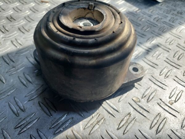 Suport motor tampon Mercedes C-Class W204 3.0 CDI cod A2042400717