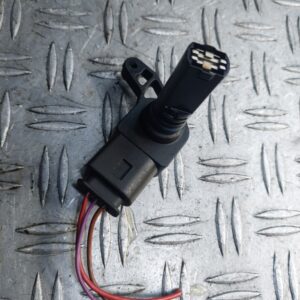Senzor filtru motorina Mercedes C-Class W204 3.0 CDI cod A0001593304