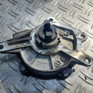 Pompa vacuum Mercedes C-Class W204 3.0 CDI cod A6422300065