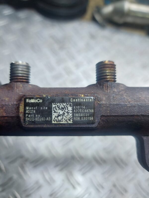 20250409_171819 Rampa injectoare cu regulator Ford Transit Peugeot Boxer euro 5 cod BK2Q-9D280-AB