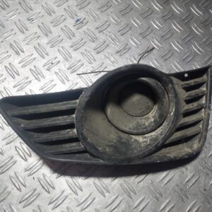 Grilă cu proiector dreapta bară față Opel Tigra B cod 93162189