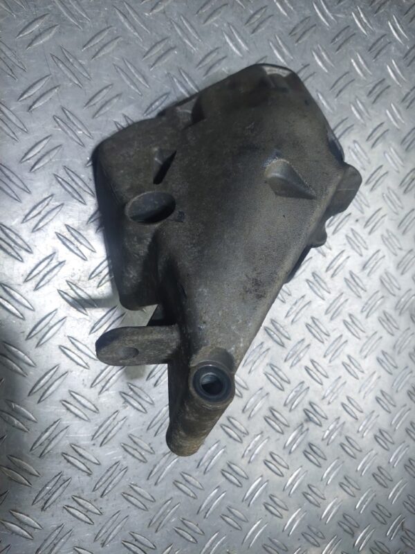 Suport motor Skoda Volkswagen Seat 1.4 TDI BNM cod 045199207M
