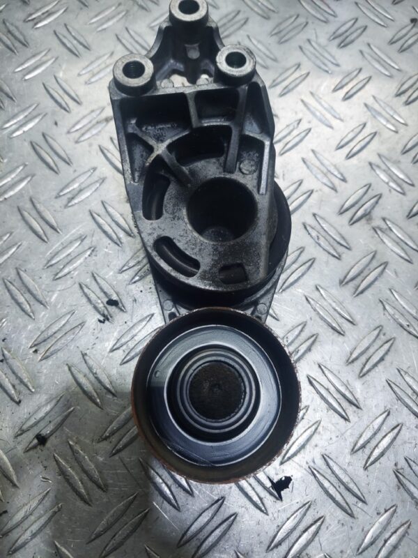 Intinzator rola curea accesorii Skoda Volkswagen Seat 1.4 TDI BNM cod 045903315A