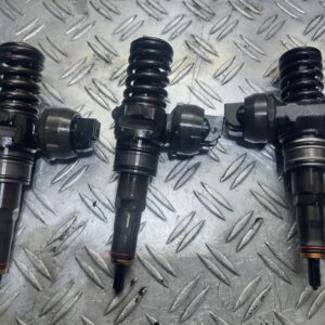Injector Skoda Volkswagen Seat 1.4 TDI BNM cod 038130073AG 0414720215