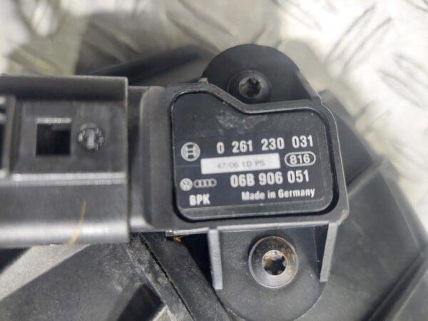 Senzor presiune gaze Volkswagen Audi Skoda 2.0 FSI BVY cod 06B906051