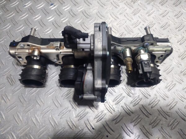 Galerie admisie completa Volkswagen Audi Skoda 2.0 FSI cod motor BVY