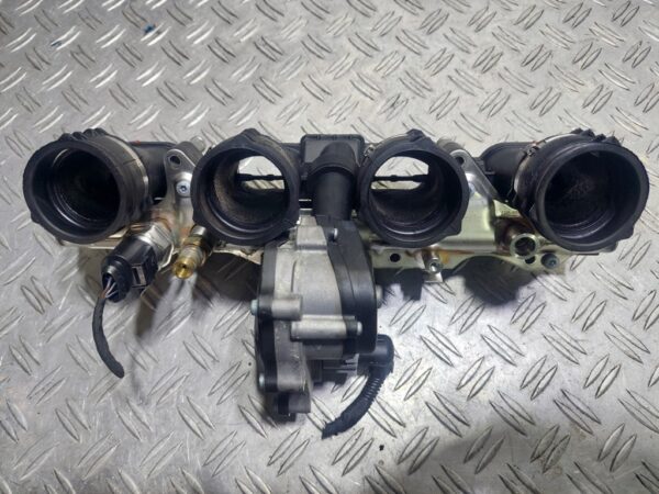 Galerie admisie fara clapeta Volkswagen Audi Skoda 2.0 FSI BVY cod 06D133209T