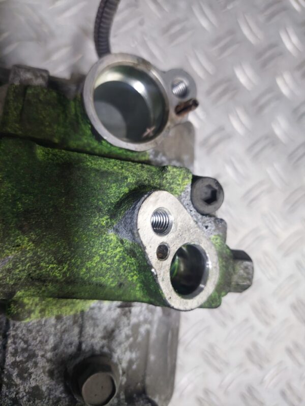 Compresor AC Volkswagen Audi Skoda 2.0 FSI BVY cod 1K0820859D