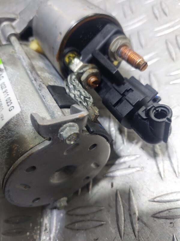 Electromotor  Volkswagen Audi Skoda 2.0 FSI BVY cod 02Z911023G Valeo