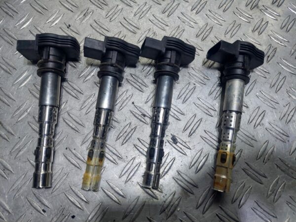Set bobine inductie Volkswagen Audi Skoda 2.0 FSI BVY cod 06F905115F