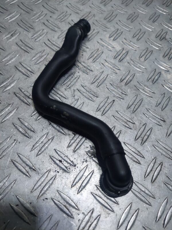 Furtun teava epurator Volkswagen Audi Skoda 2.0 FSI BVY cod 06F103217