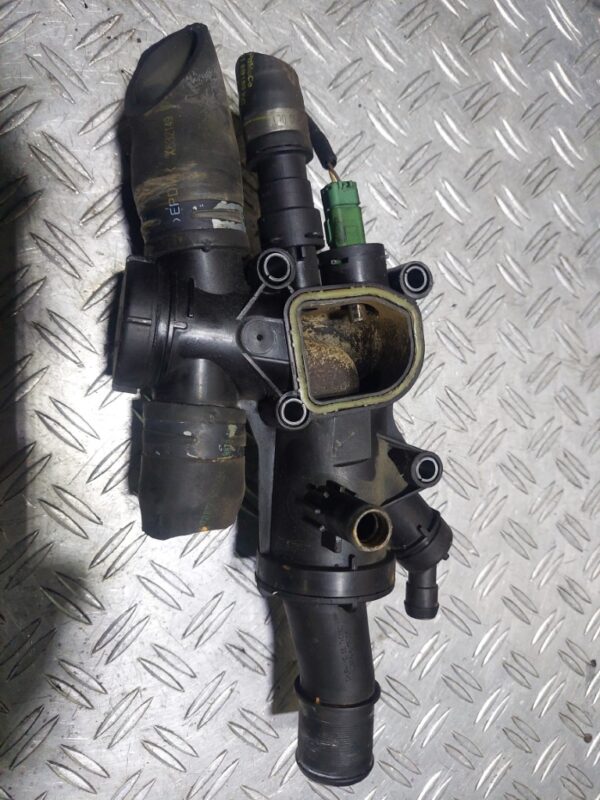 Corp termostat Ford Galaxy S-Max 2.0TDCI 140CP QXWB cod 9656182980