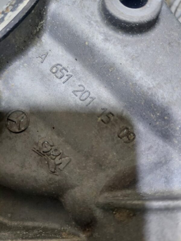 Suport pompa apa Mercedes Sprinter 2.2CDI euro 5 cod motor 651956 cod A6512011509