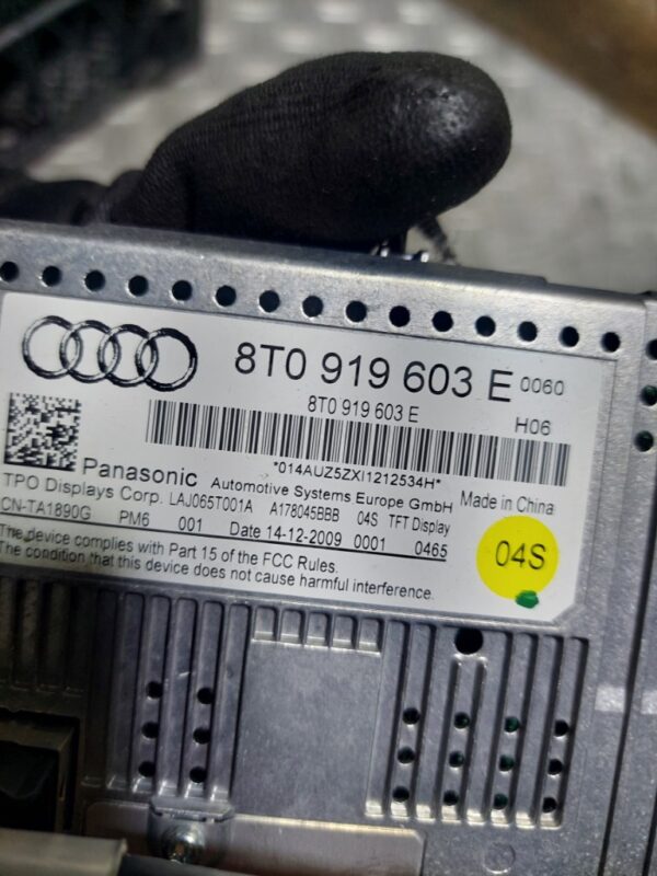 Display navigatie Audi A4 B8 A5 cod 8T0919603E