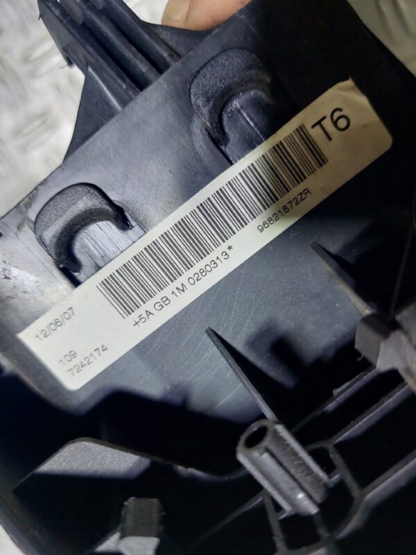 20250514_152907 Airbag volan Peugeot 307 an 2007 cod 96821872ZR