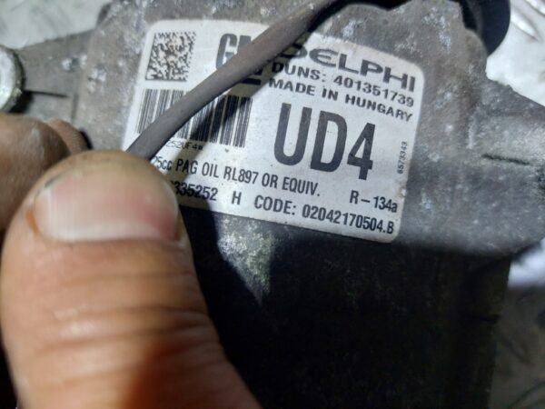 Compresor AC Opel Insignia Astra J 2.0 CDTI cod 401351739 13335252 UD4