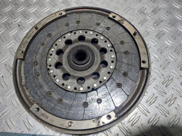 Volanta cu Kit ambreiaj Mazda CX-7 Mazda 6 cod motor R2AA cod R2A1-16610-B