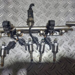 Rampa injectie Peugeot Citroen 1.6 THP motor 5G01 cod 0261500157 Rampa injectie Peugeot Citroen 1.6 THP motor 5G01 cod 0261500157