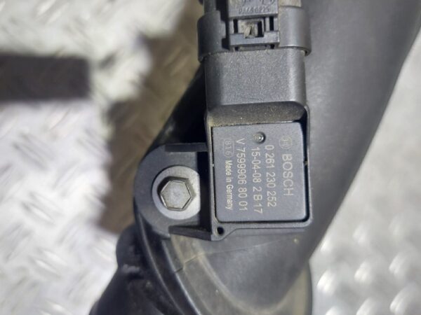 Tubulatura admisie Peugeot Citroen 1.6 THP motor 5G01 cod 9680617780