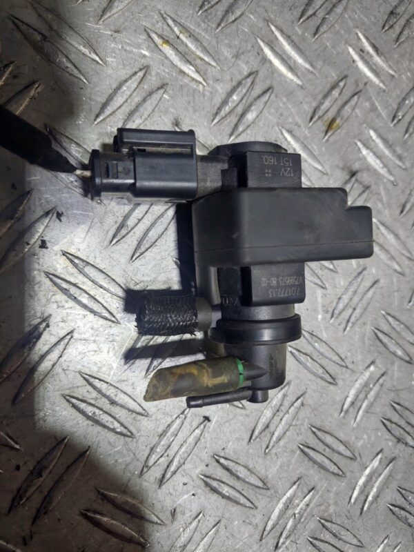 Electrovalva Peugeot Citroen 1.6 THP motor 5G01 cod V759957380