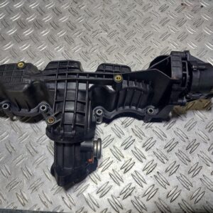 Galerie admisie cu clapete Volkswagen Golf 6 1.6 tdi cod 03L129711B