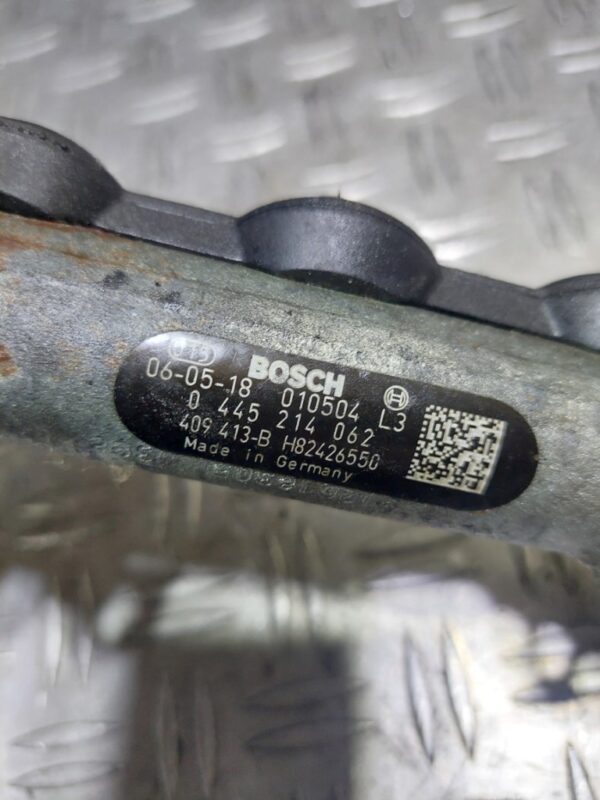 Rampa injectoare Opel Vivaro 2.0 CDTi cod  0445214062 H82426550