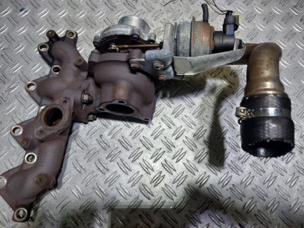 Turbina Opel Astra J cod motor A17DTE cod 55567731