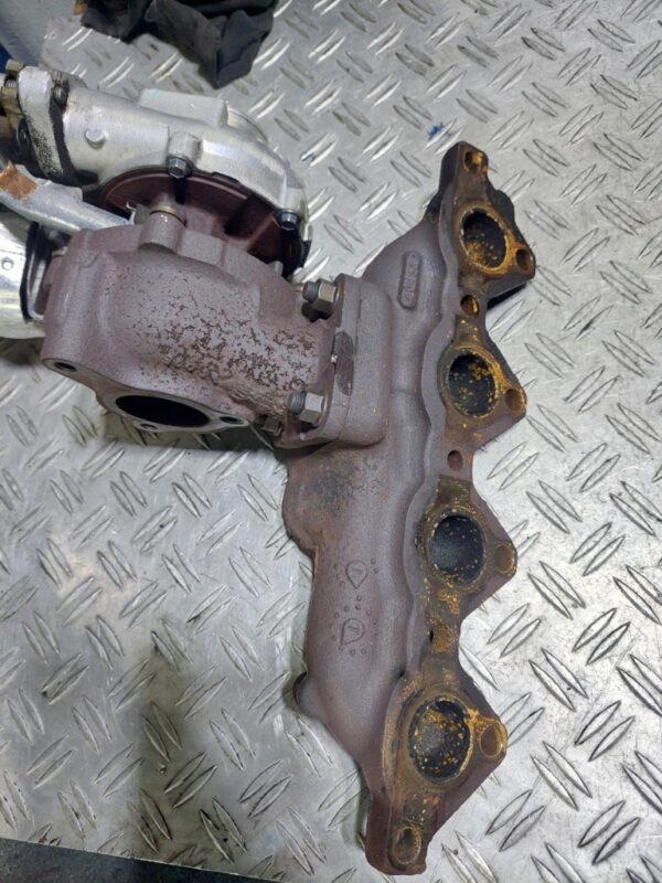 Turbina Opel Astra J cod motor A17DTE cod 55567731