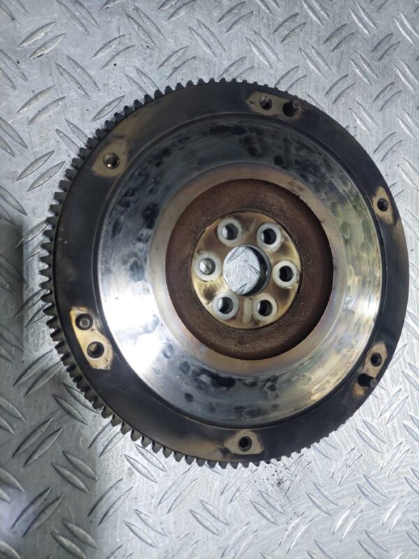 Volanta masa simpla Peugeot 1.0 VVT-i motor CFB 1KRB52 cod 13451-0Q011